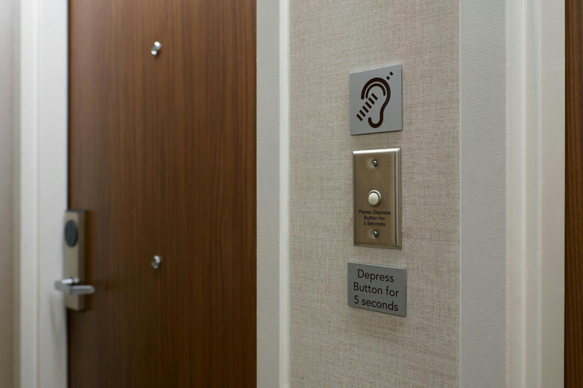 Courtyard By Marriott Los Angeles Pasadena Old Town Extérieur photo