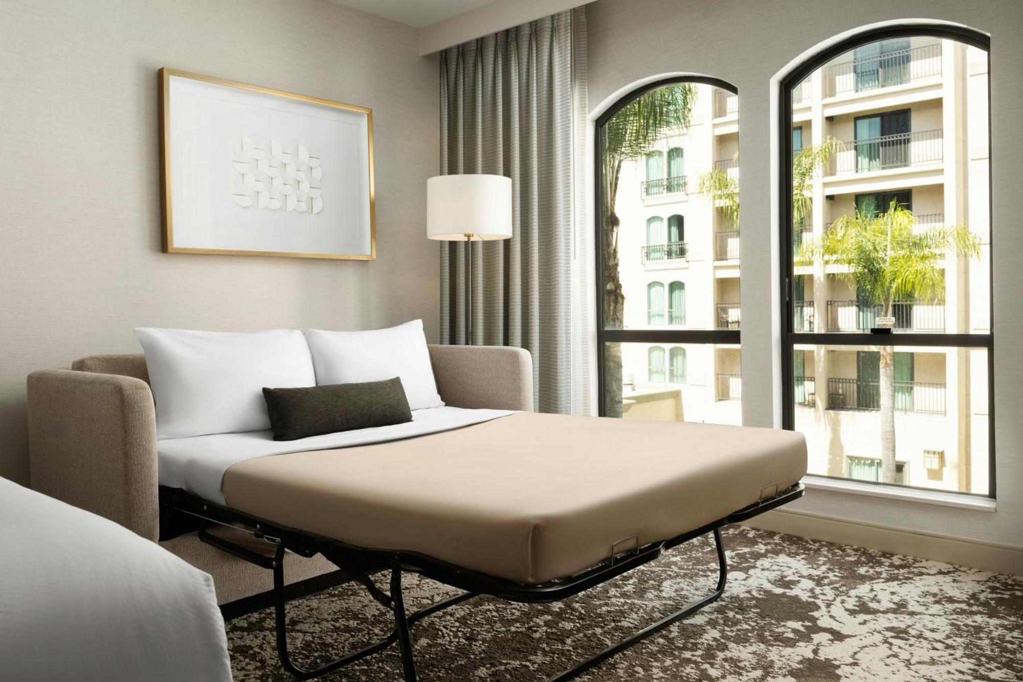 Courtyard By Marriott Los Angeles Pasadena Old Town Extérieur photo