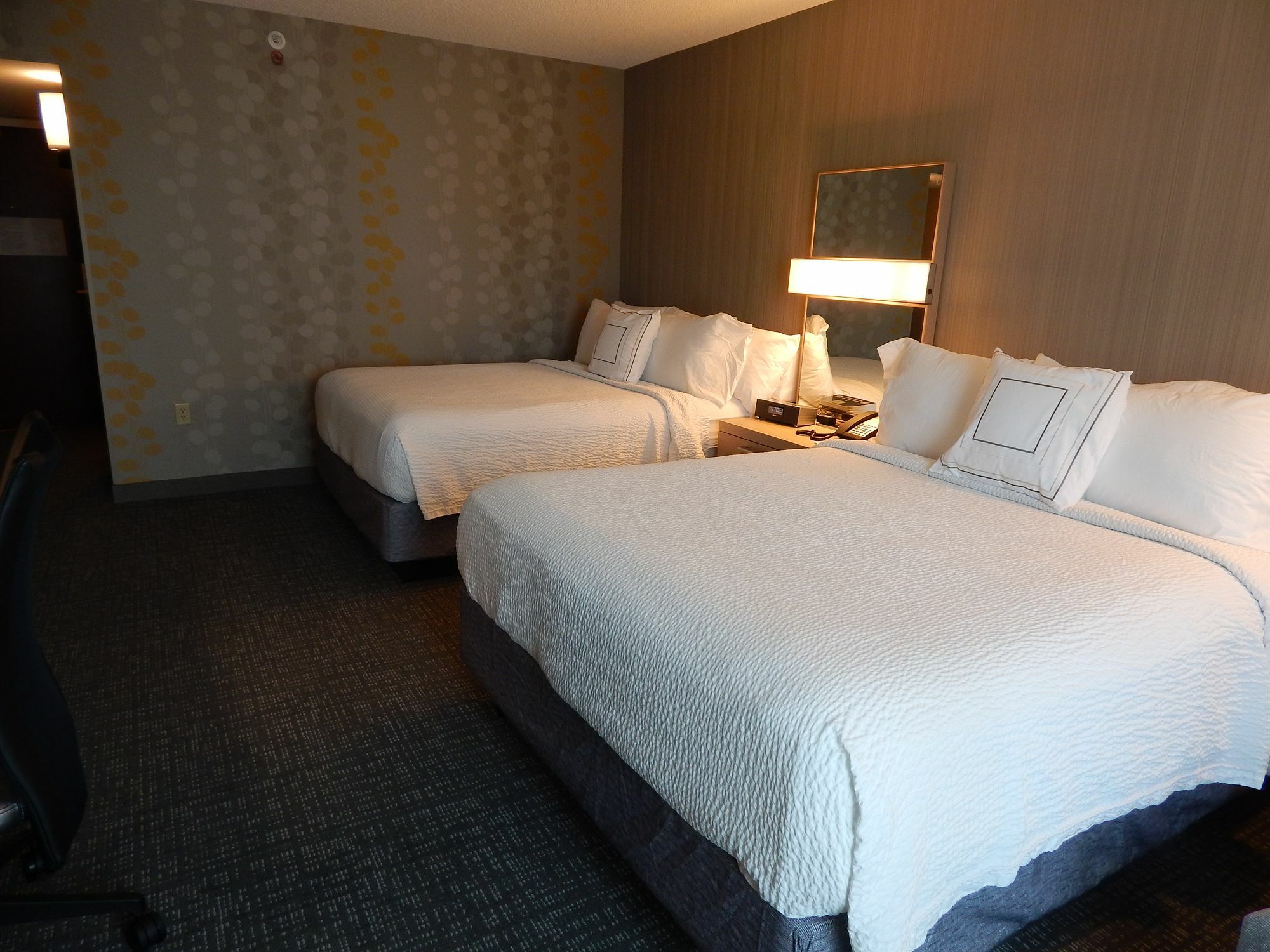 Courtyard By Marriott Los Angeles Pasadena Old Town Extérieur photo