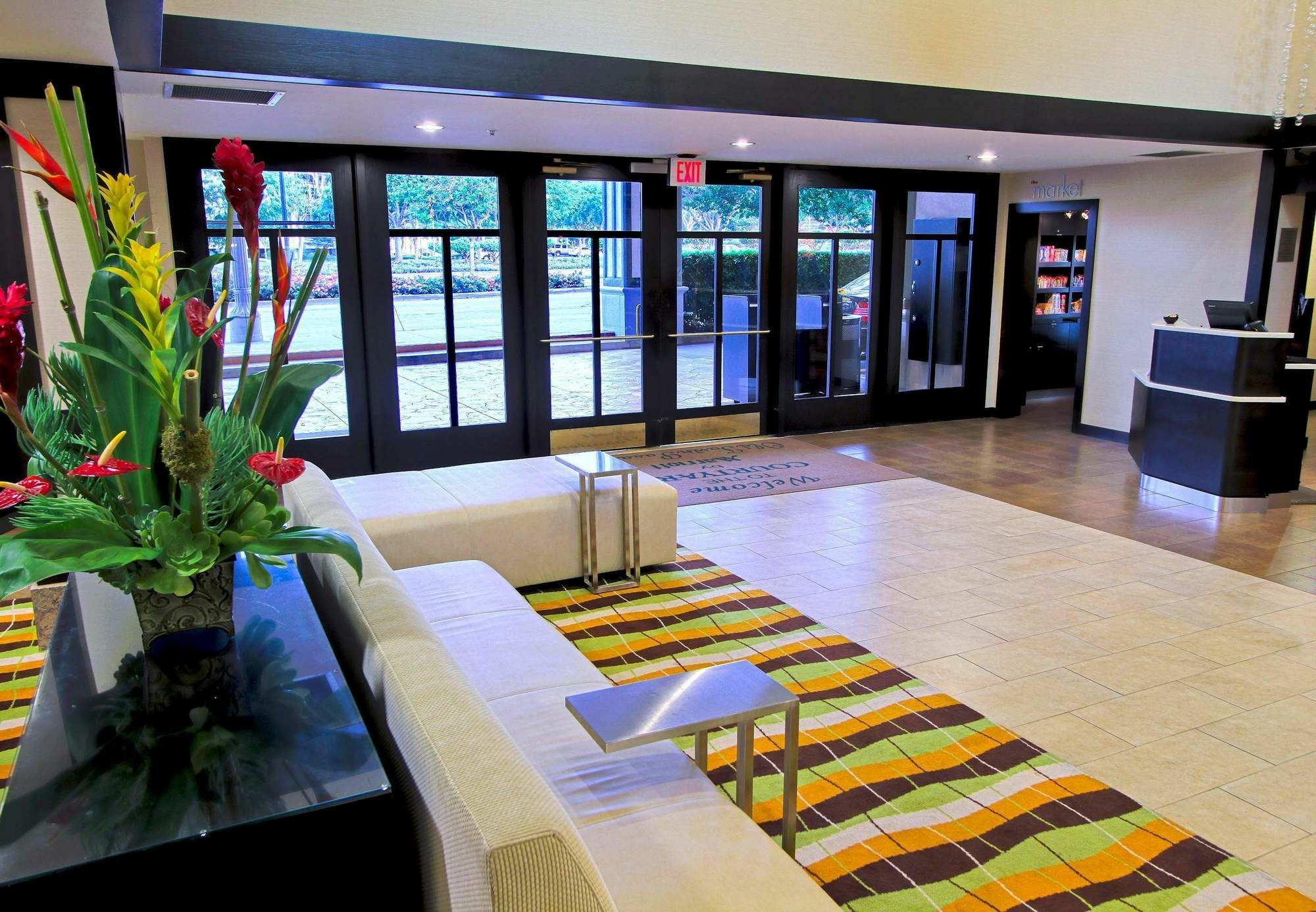 Courtyard By Marriott Los Angeles Pasadena Old Town Extérieur photo